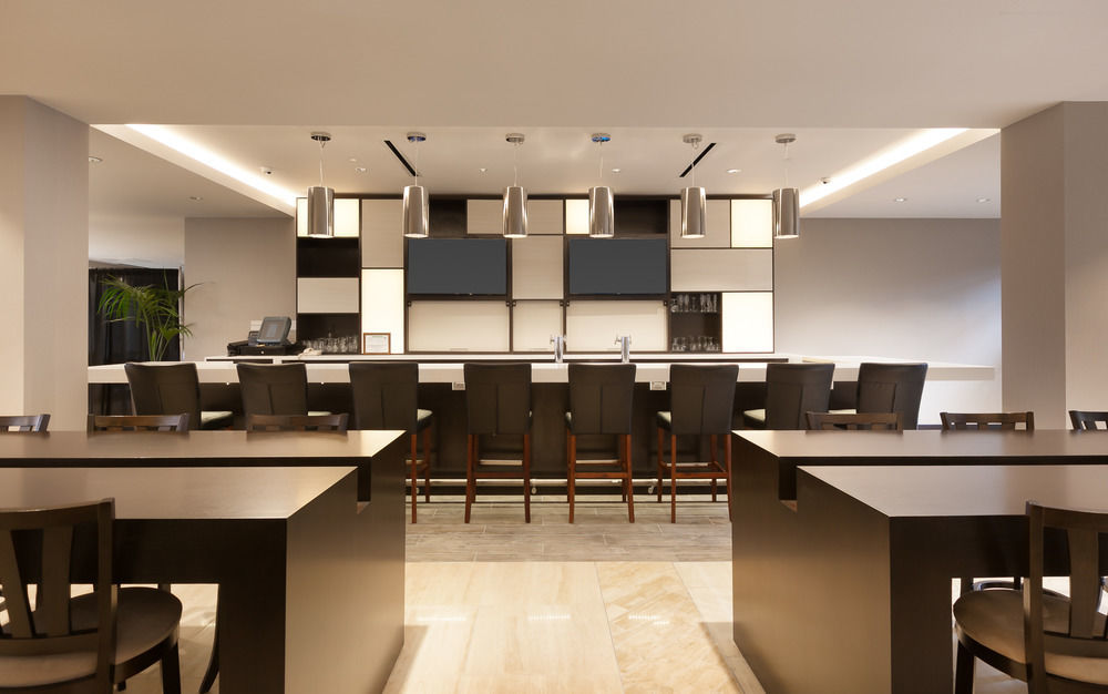 Doubletree By Hilton & By The Galleria Houston
