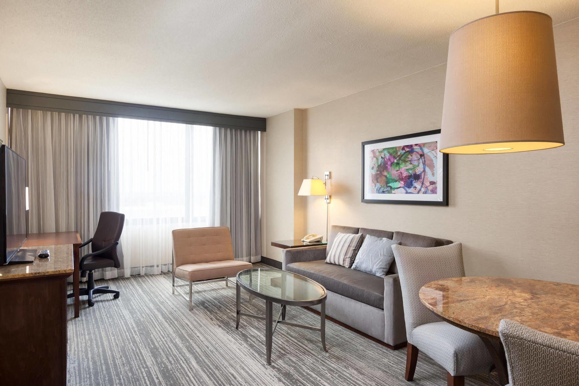 Doubletree By Hilton & By The Galleria 4*
